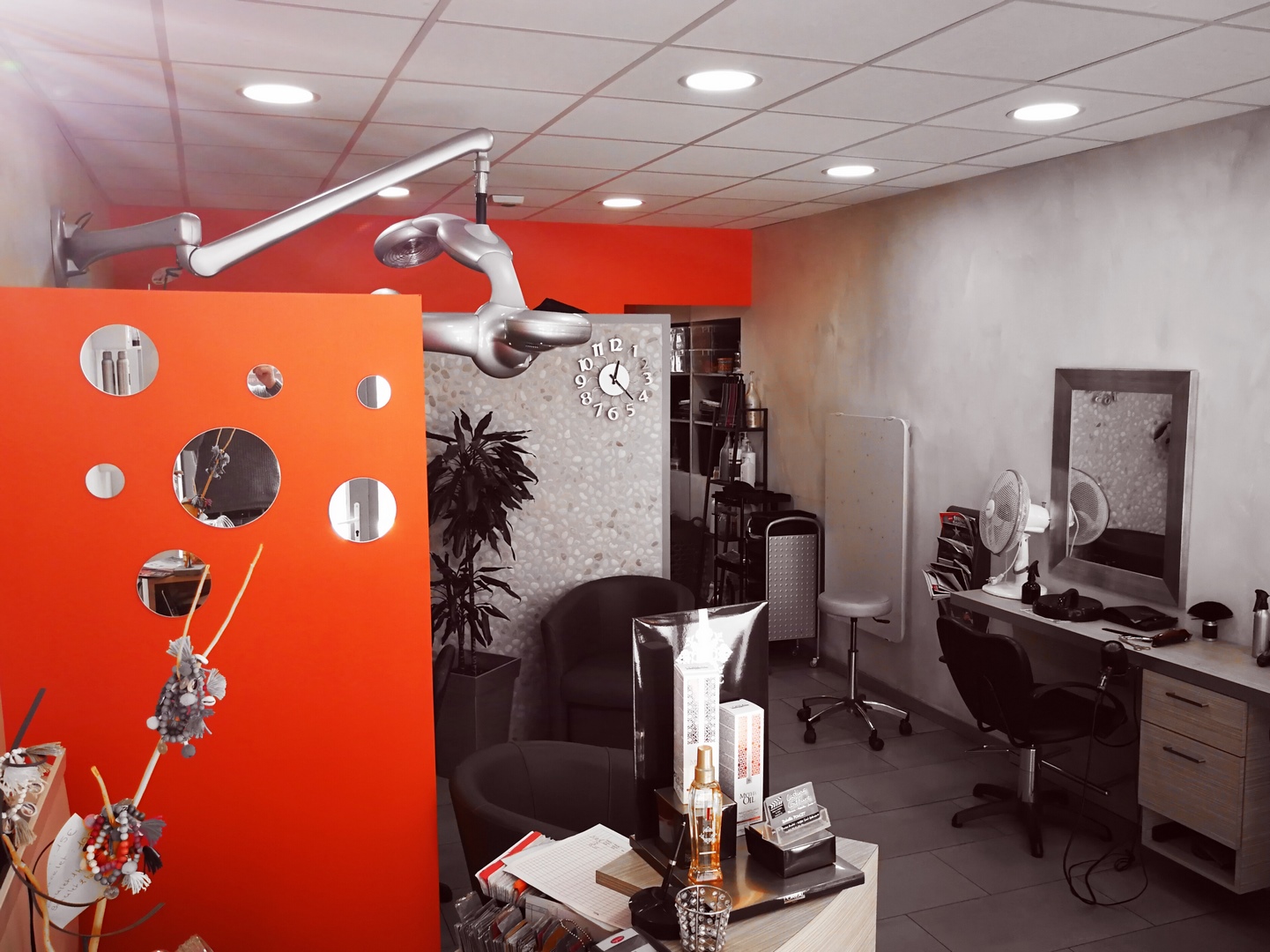 Réalisation du salon Casting Coiffure à Saint-Galmier